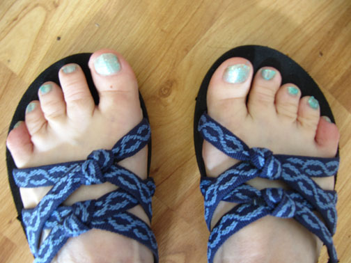 toes